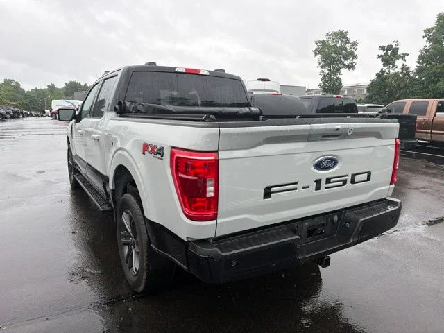 Used 2023 Avalanche Ford XLT image 5