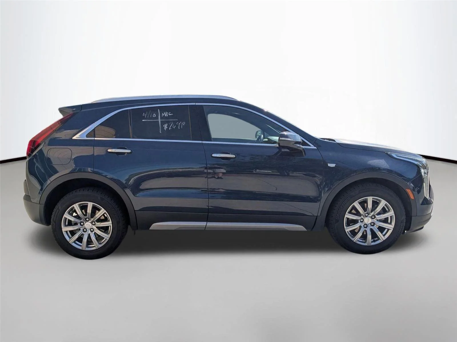 Used 2021 Twilight Blue Metallic Cadillac FWD Premium Luxury image 4