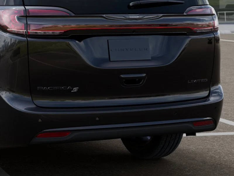 New 2026 Diamond Black Crystal Pearl-Coat Exterior Paint Chrysler Limited image 13