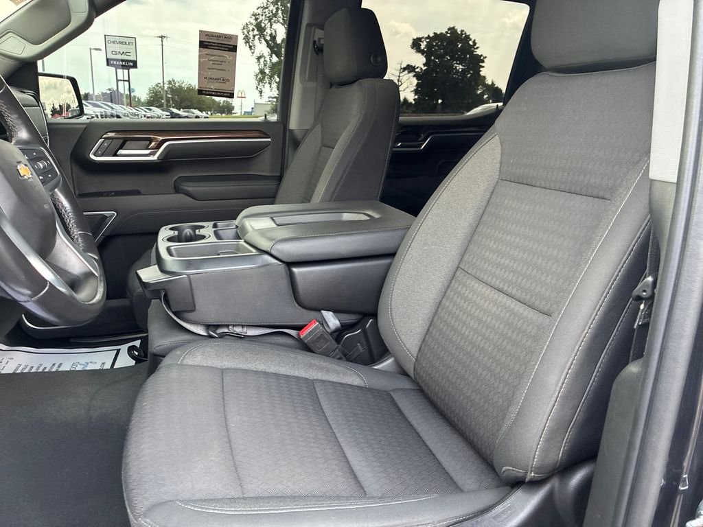 Used 2022 Gray Chevrolet LT image 10
