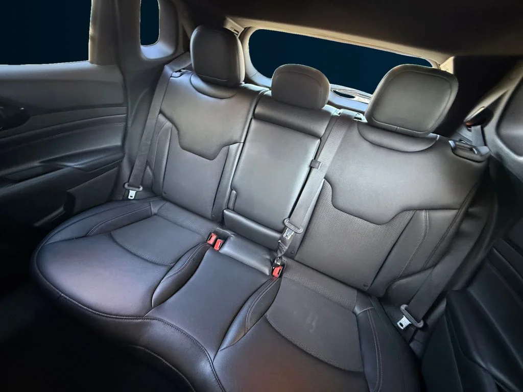 Used 2025 Silver Jeep Trailhawk image 16