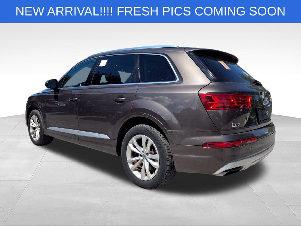 Used 2018 Brown Audi 2.0T Premium image 5