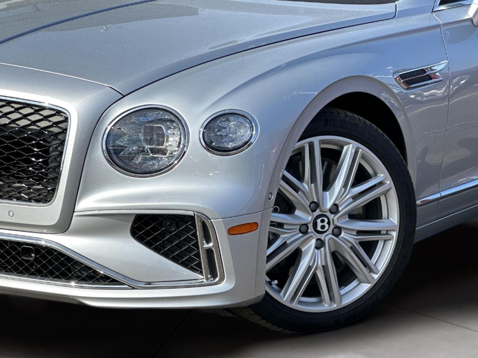2026 Bentley Flying Spur - Photo 81