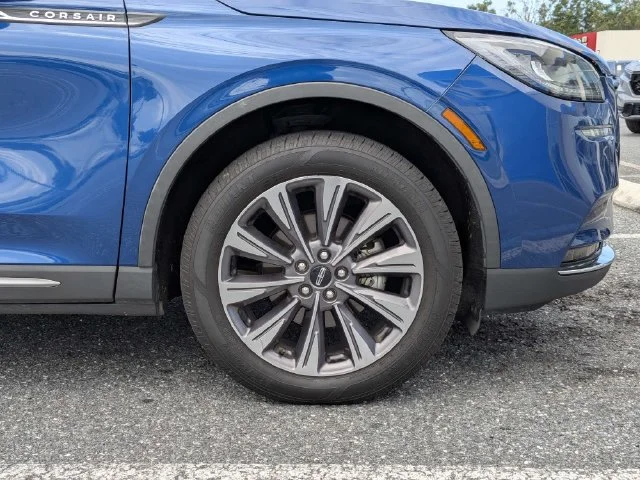 Used 2020 Blue Lincoln Reserve image 10