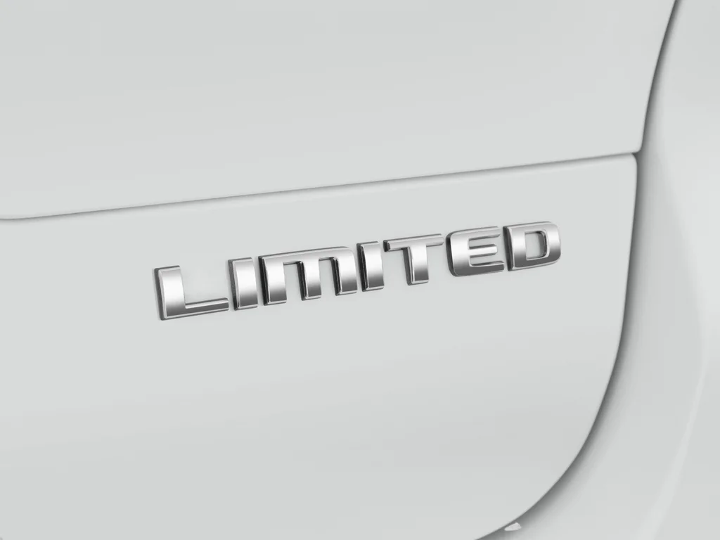 Used 2022 White Jeep Limited image 60