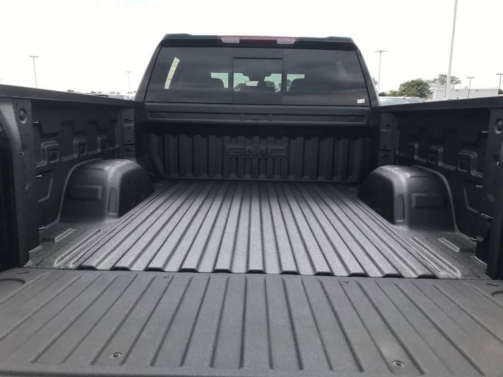 New 2026 Onyx Black GMC Elevation image 35