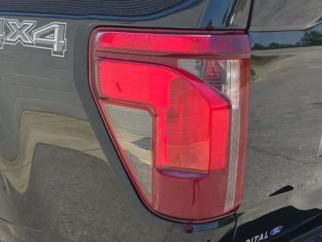 Used 2024 Black Ford XLT image 35