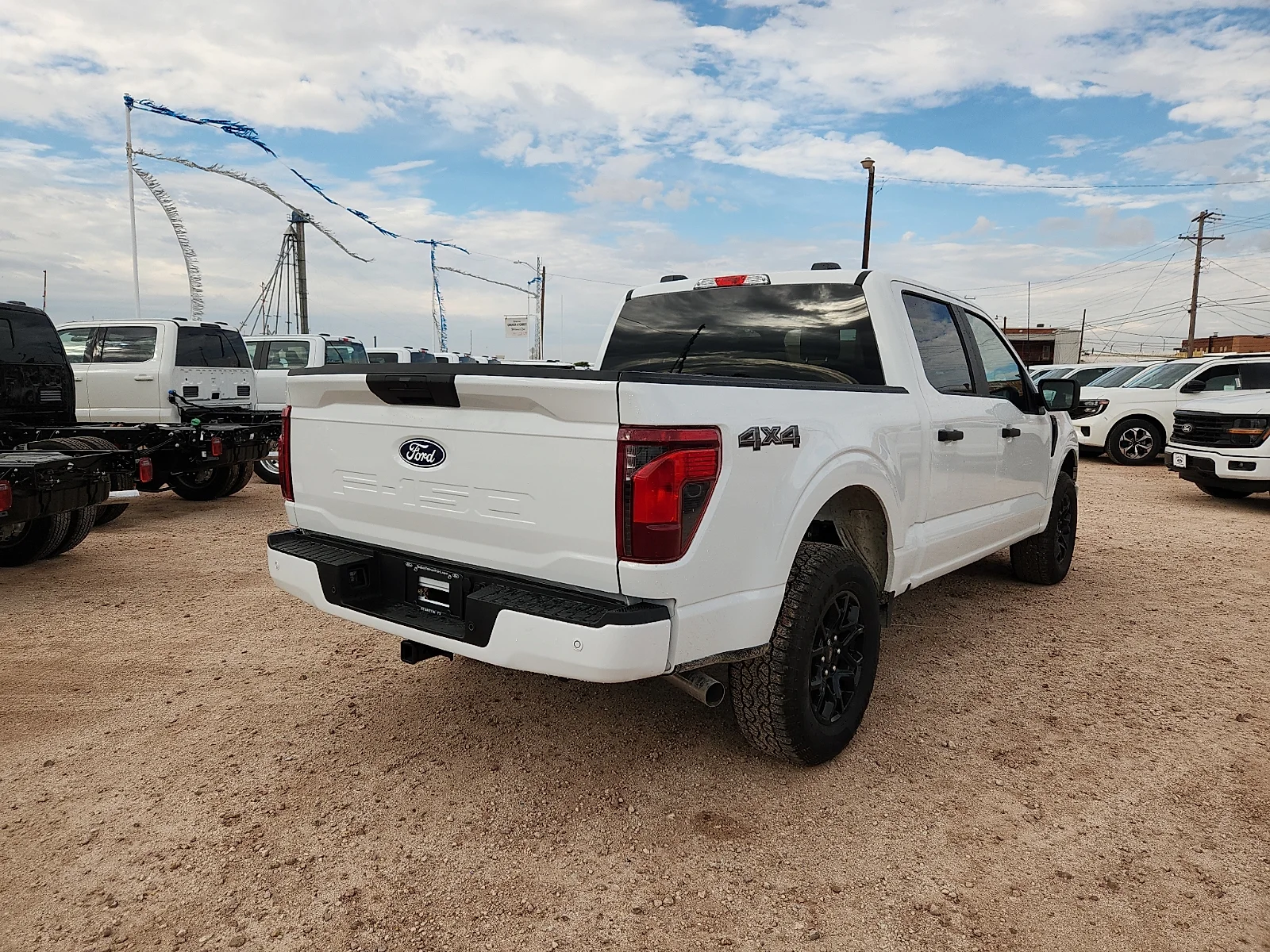 New 2026 Oxford White Ford STX image 7