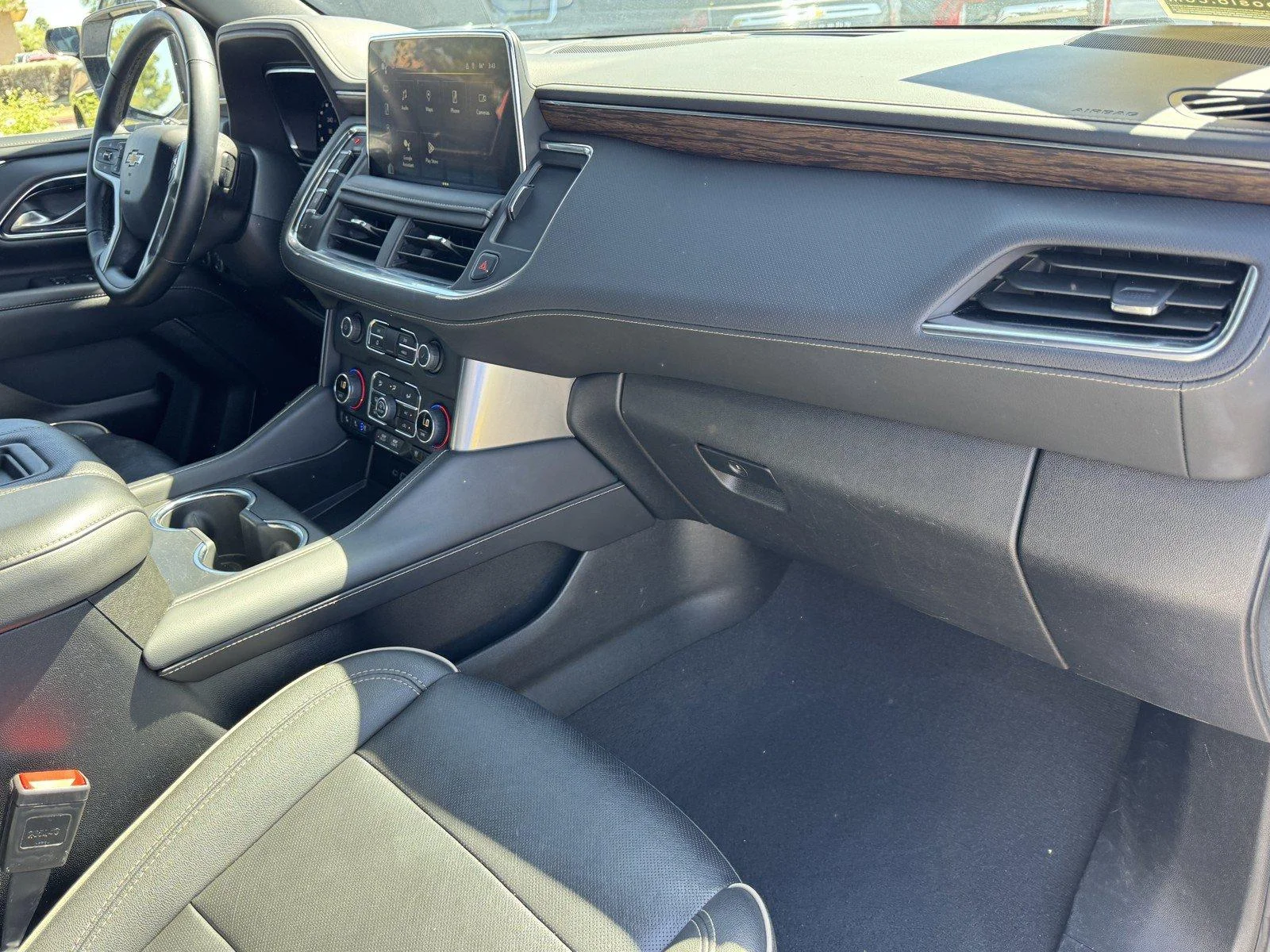 Used 2024 Summit White Chevrolet Premier image 7