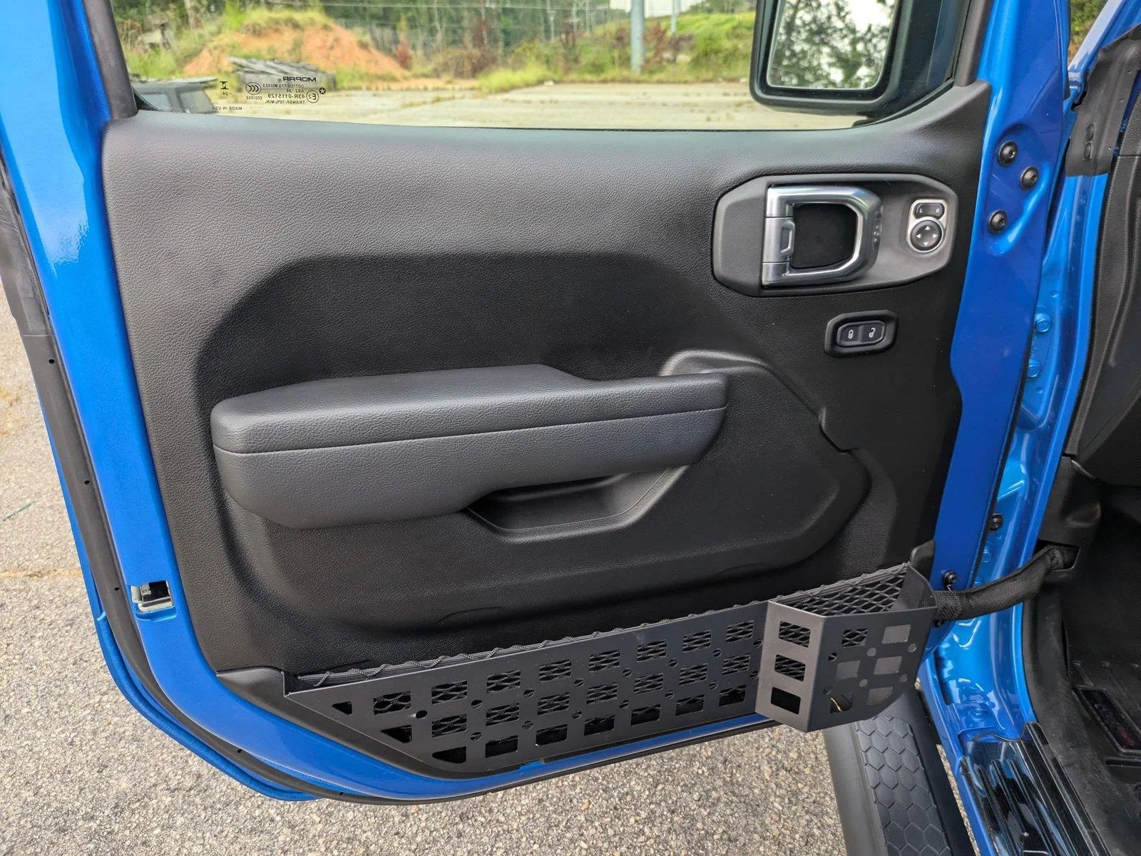 Used 2024 Hydro Blue Pearlcoat Jeep Sport S image 11