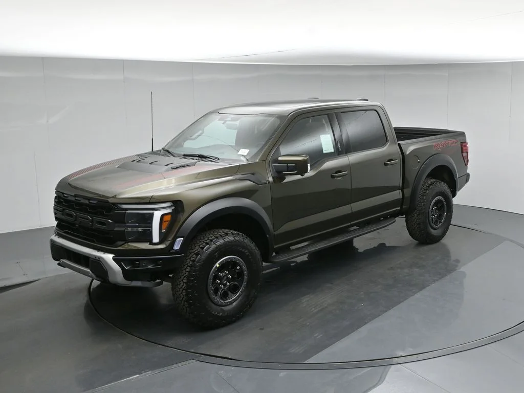 New 2026 Shelter Green Ford Raptor image 39