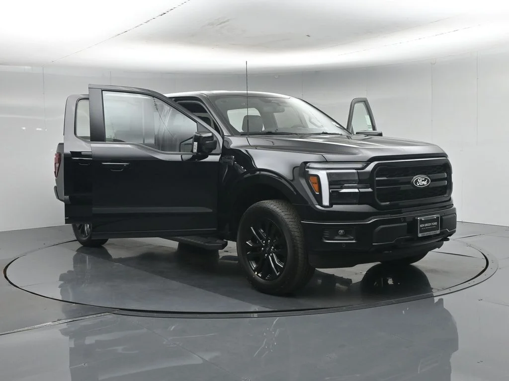 New 2026 Agate Black Metallic Ford Lariat image 34