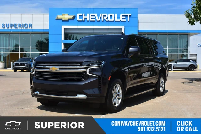 2023 Chevrolet Suburban LT