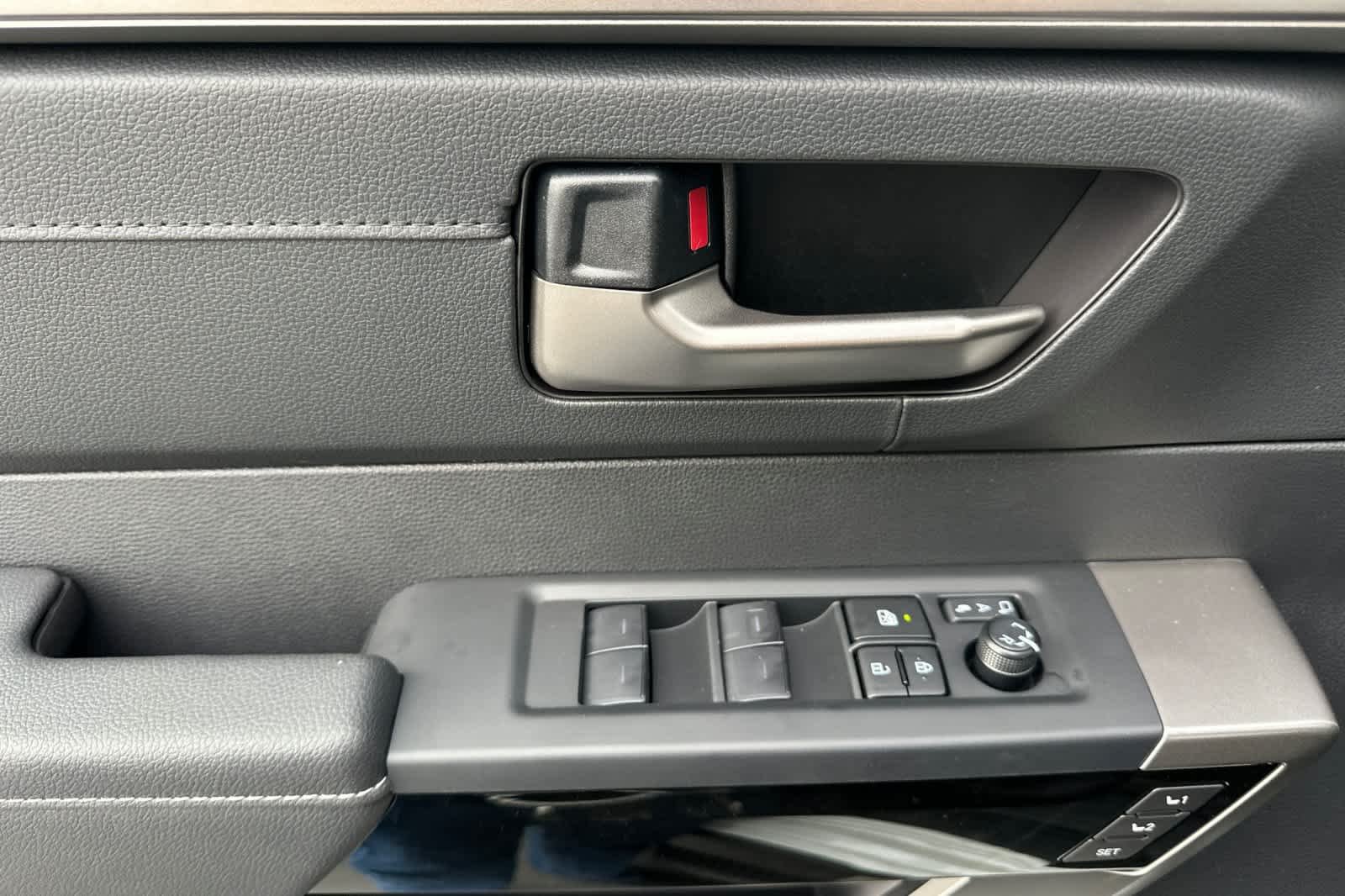 New 2026 Wind Chill Pearl <sup>1</sup> Toyota Tundra Limited image 11