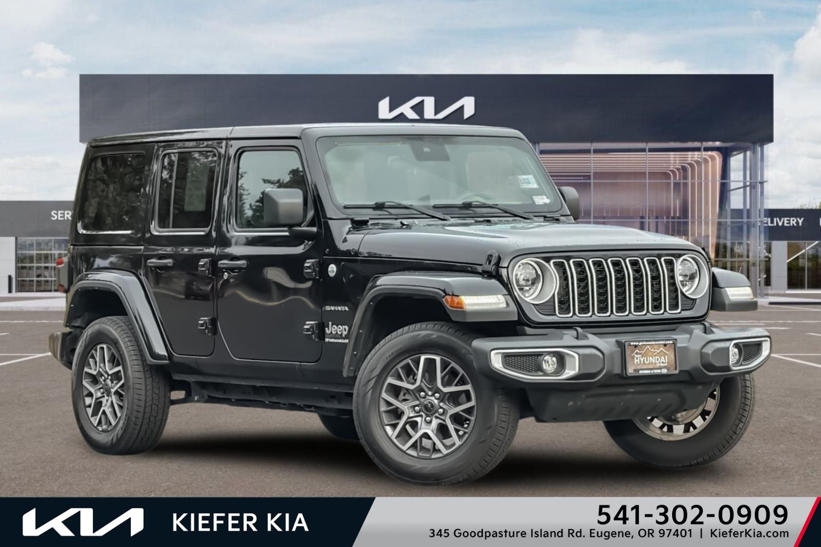 2024 Jeep Wrangler Sahara's photo