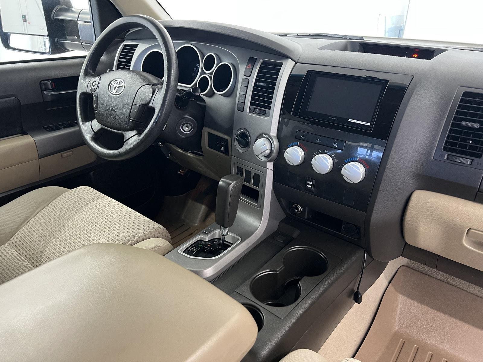 Used 2010 Pyrite Mica Toyota Grade image 29
