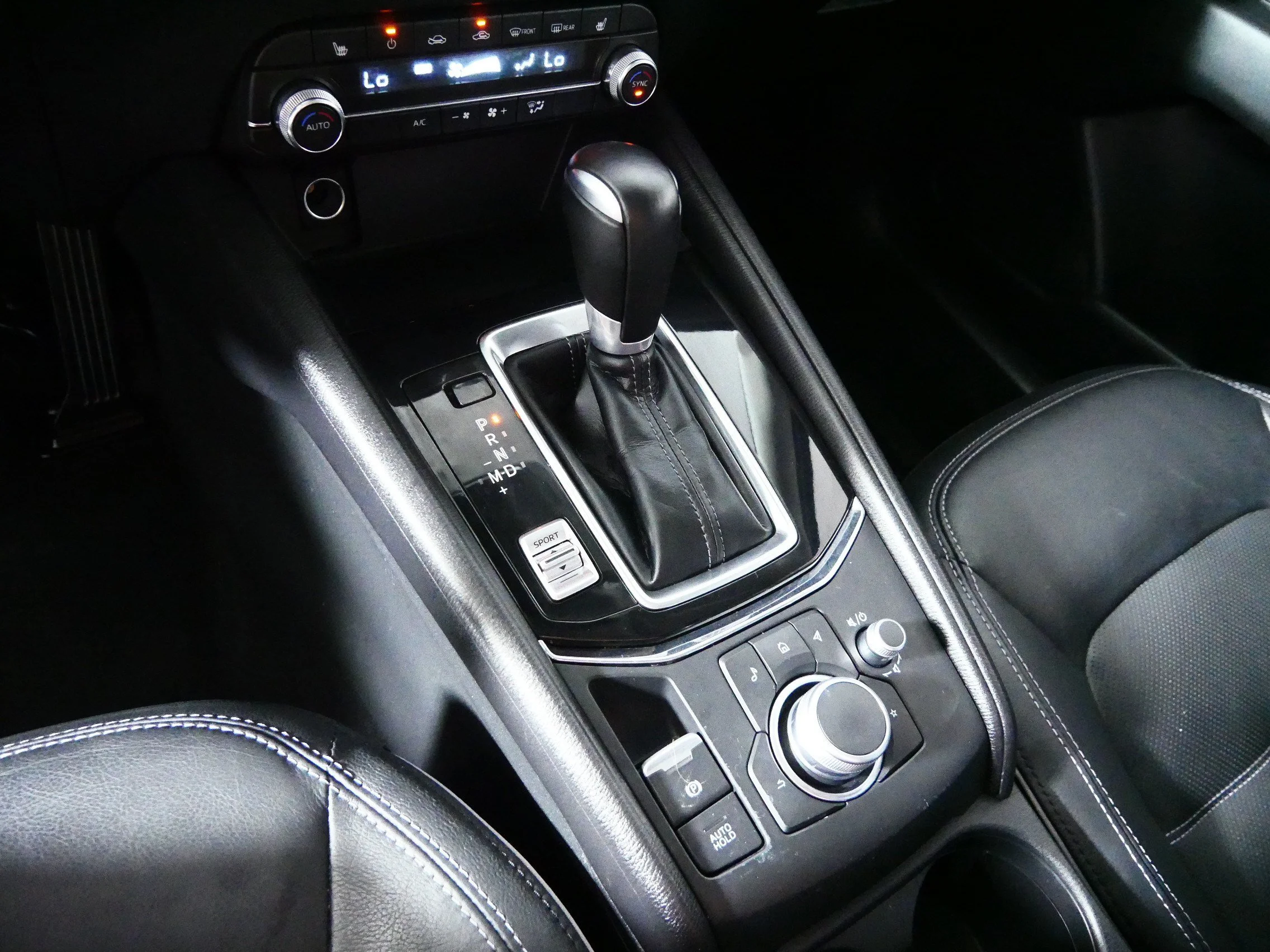 Used 2025 Jet Black Mica Mazda 2.5 S Preferred Package image 24