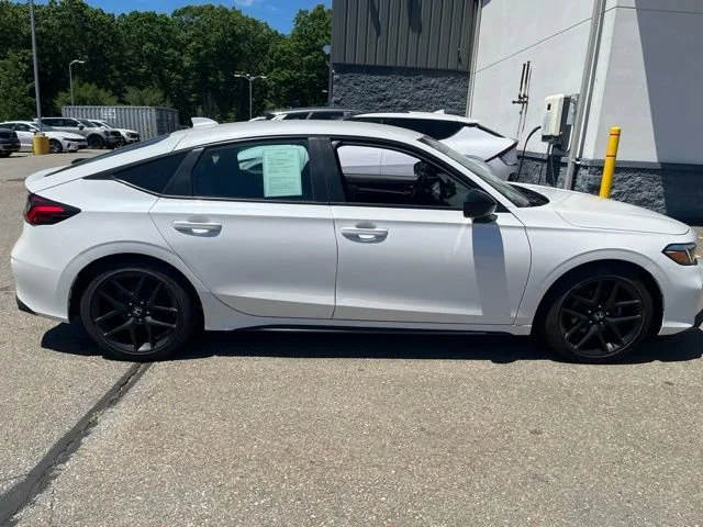 Certified Used 2025 Platinum White Pearl Honda Sport image 2