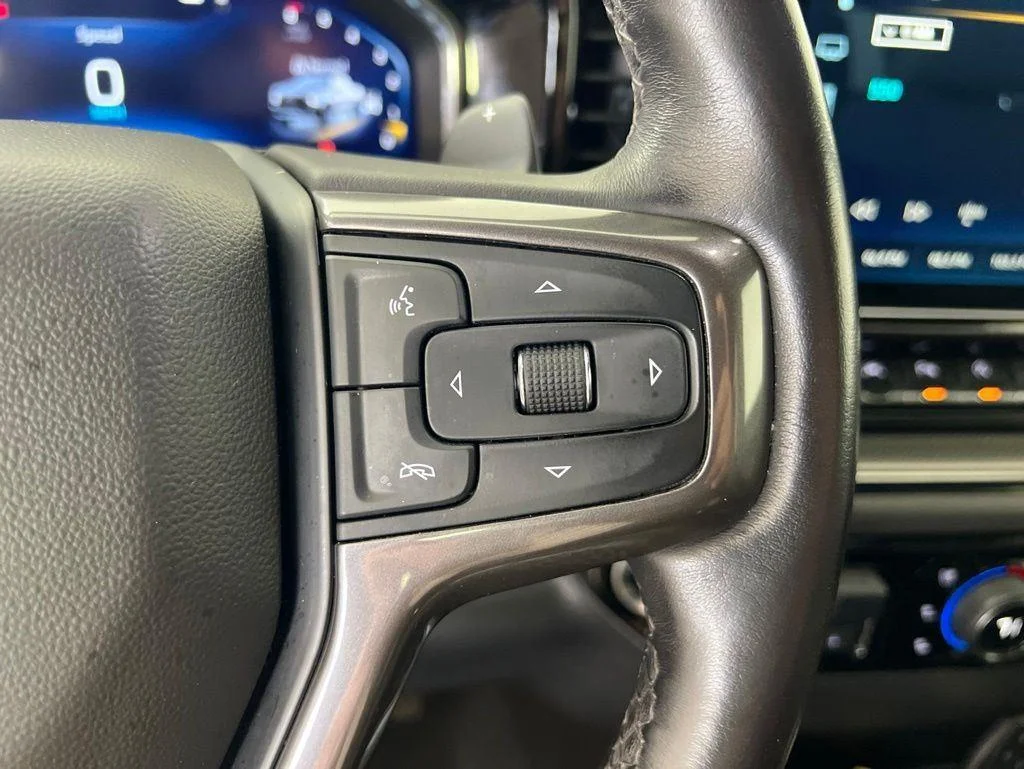 Used 2023 Black Chevrolet ZR2 image 11