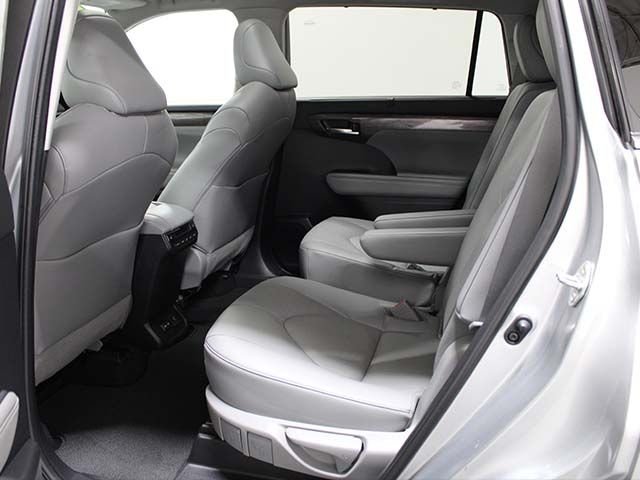 Used 2023 Celestial Silver Metallic Toyota Platinum image 16