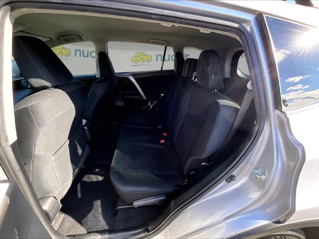 Used 2017 Silver Toyota LE image 15