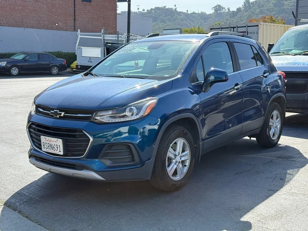 Used 2020 PACIFIC BLUE METALLIC Chevrolet LT image 10