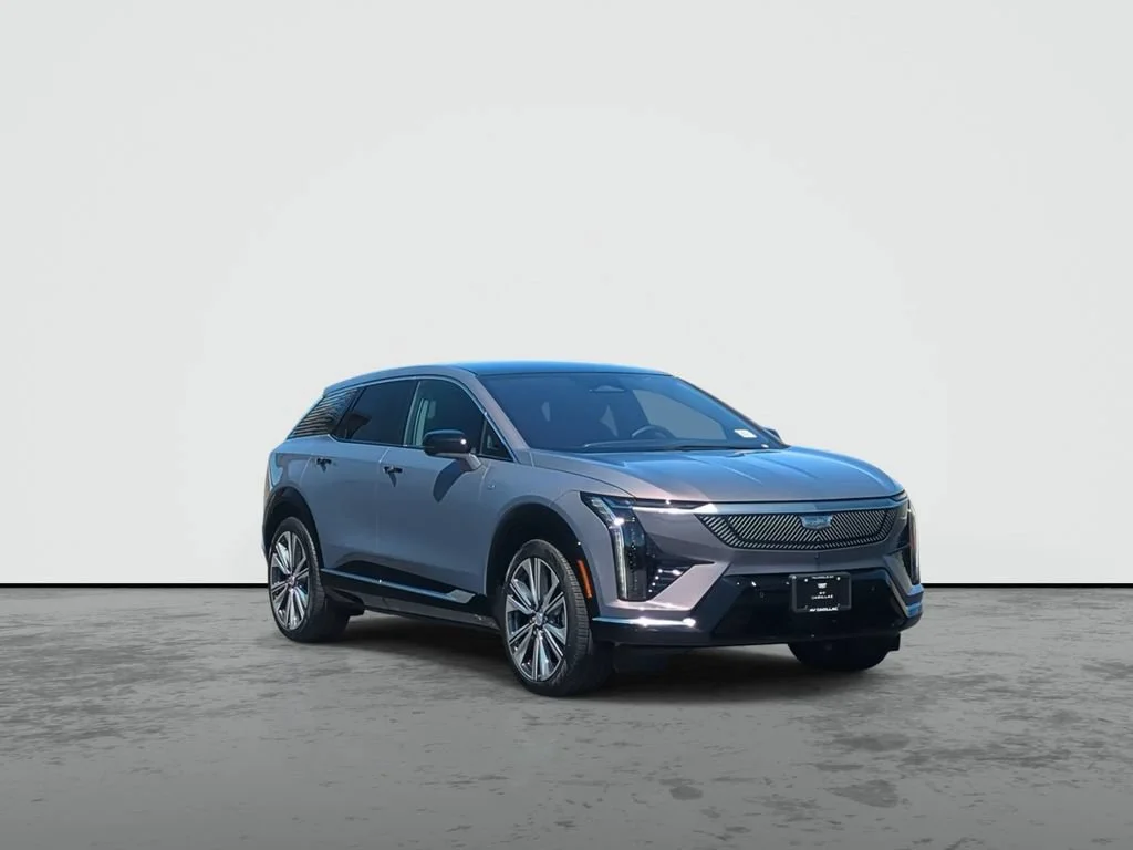 Used 2025 Cadillac OPTIQ Luxury 2 with VIN 3GYK3DMR2SS173170 for sale in Palmdale, CA