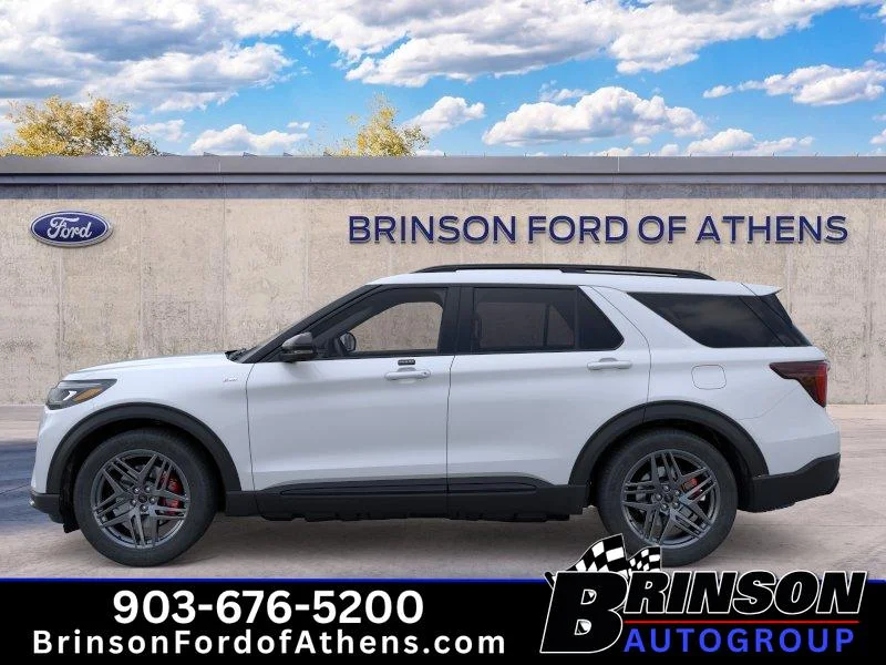 New 2026 Space White Metallic Ford ST-Line image 3