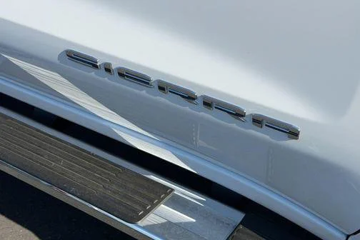 New 2026 Summit White GMC SLE image 6