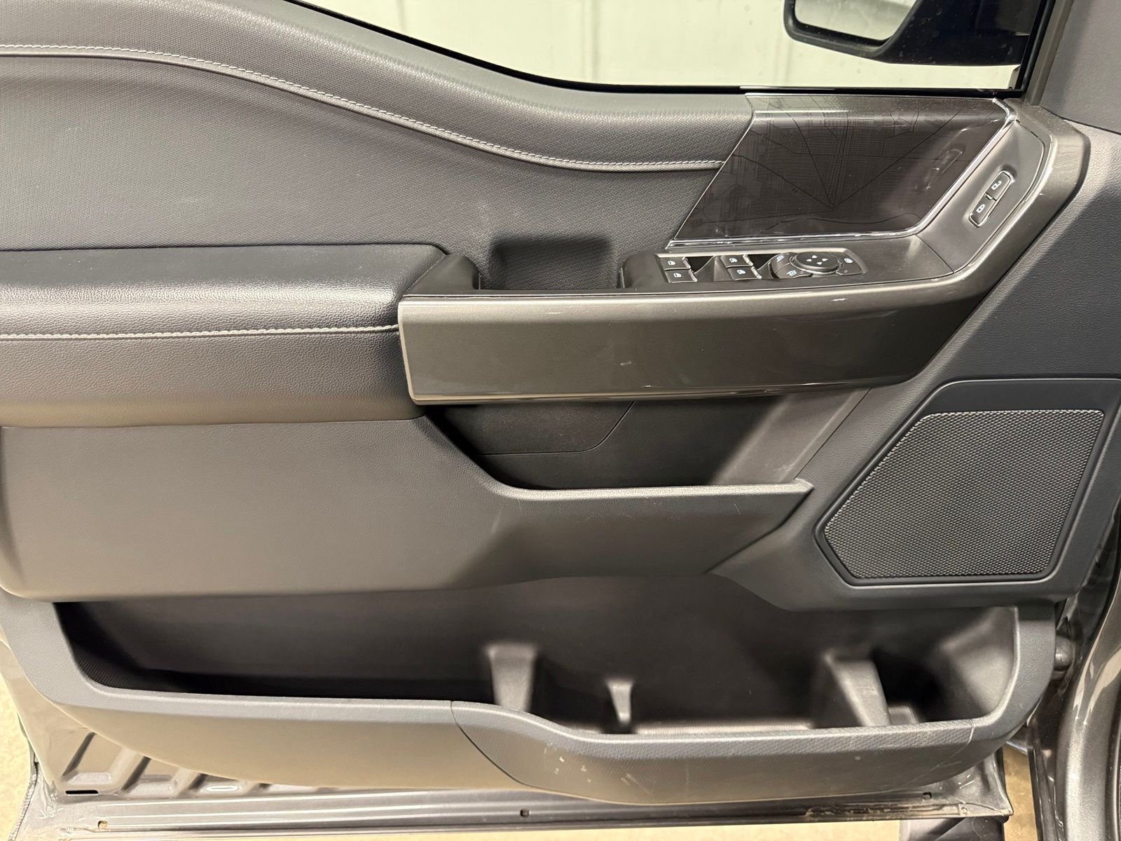 Used 2022 Gray Ford XLT image 20