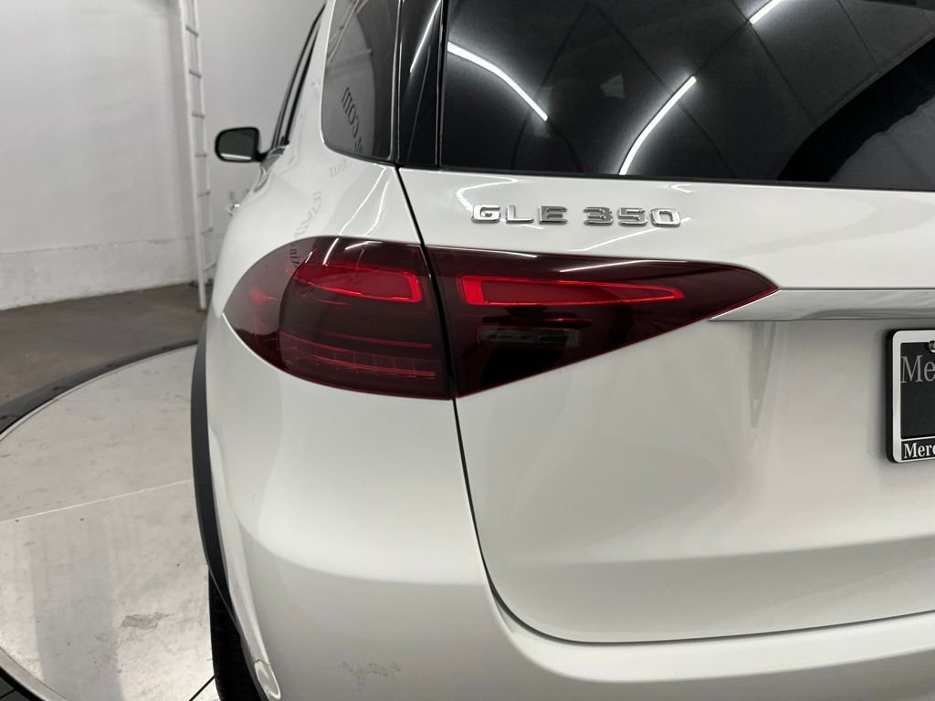 New 2026 Polar White Mercedes-Benz GLE 350 image 11