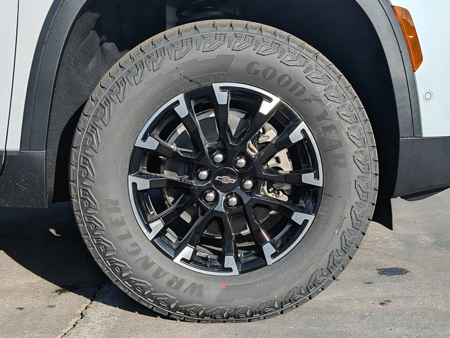 2026 Chevrolet Traverse Z71 - Photo 6