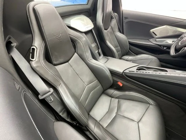 2024 Chevrolet Corvette 2LT - Photo 9
