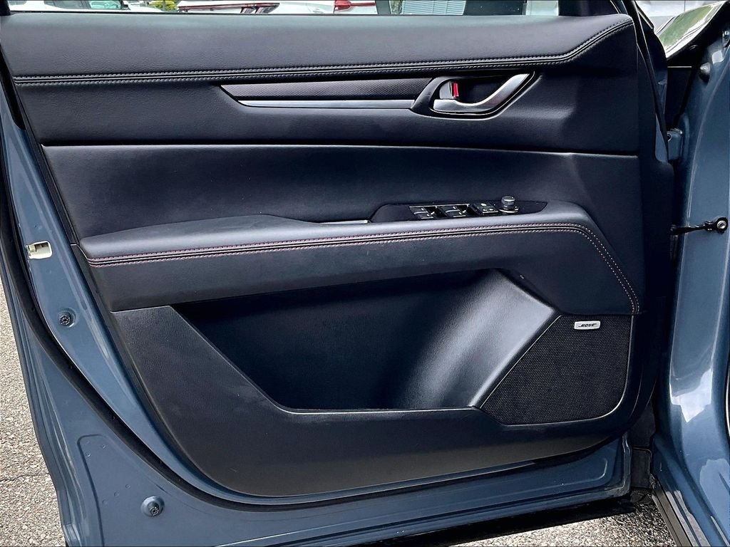 Used 2023 Gray Mazda 2.5 S Carbon Edition image 9