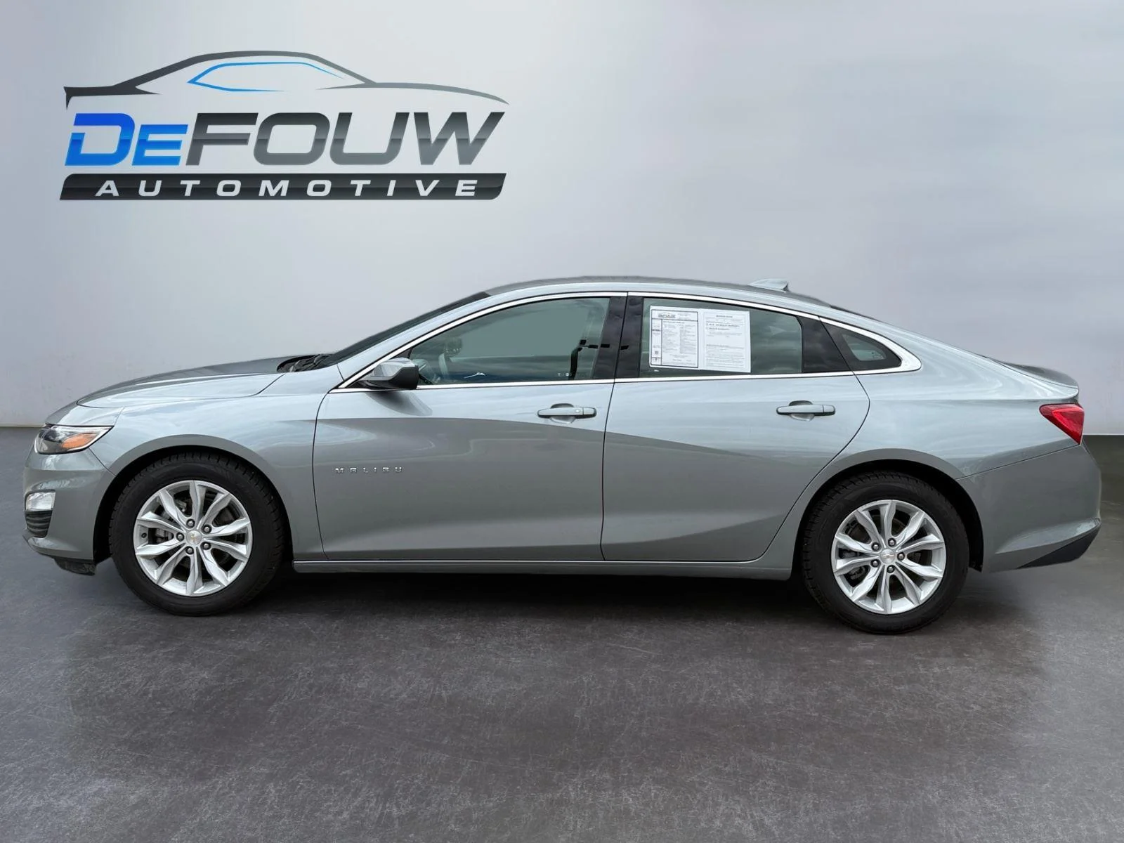 Used 2024 Sterling Grey Metallic Chevrolet 1LT image 6