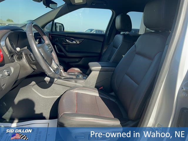 Used 2021 Silver Ice Metallic Chevrolet RS image 9