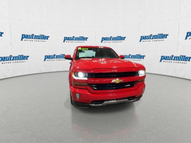 Used 2016 Red Chevrolet LT image 9