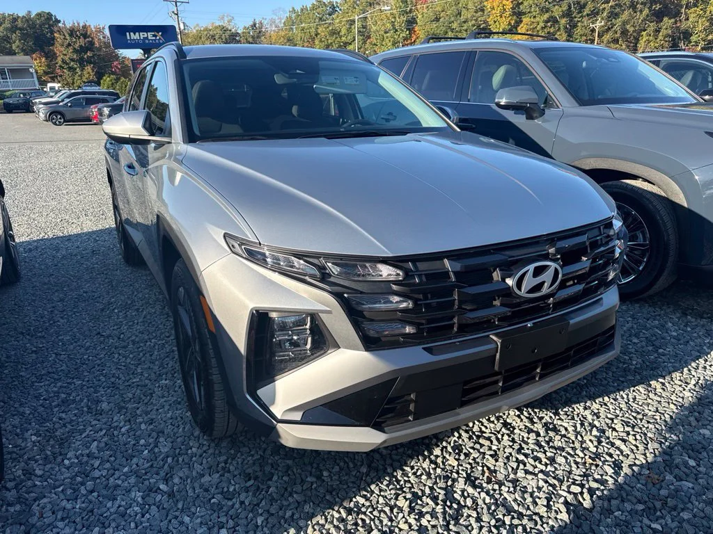 Used 2026 Silver Hyundai SEL Plus image 2