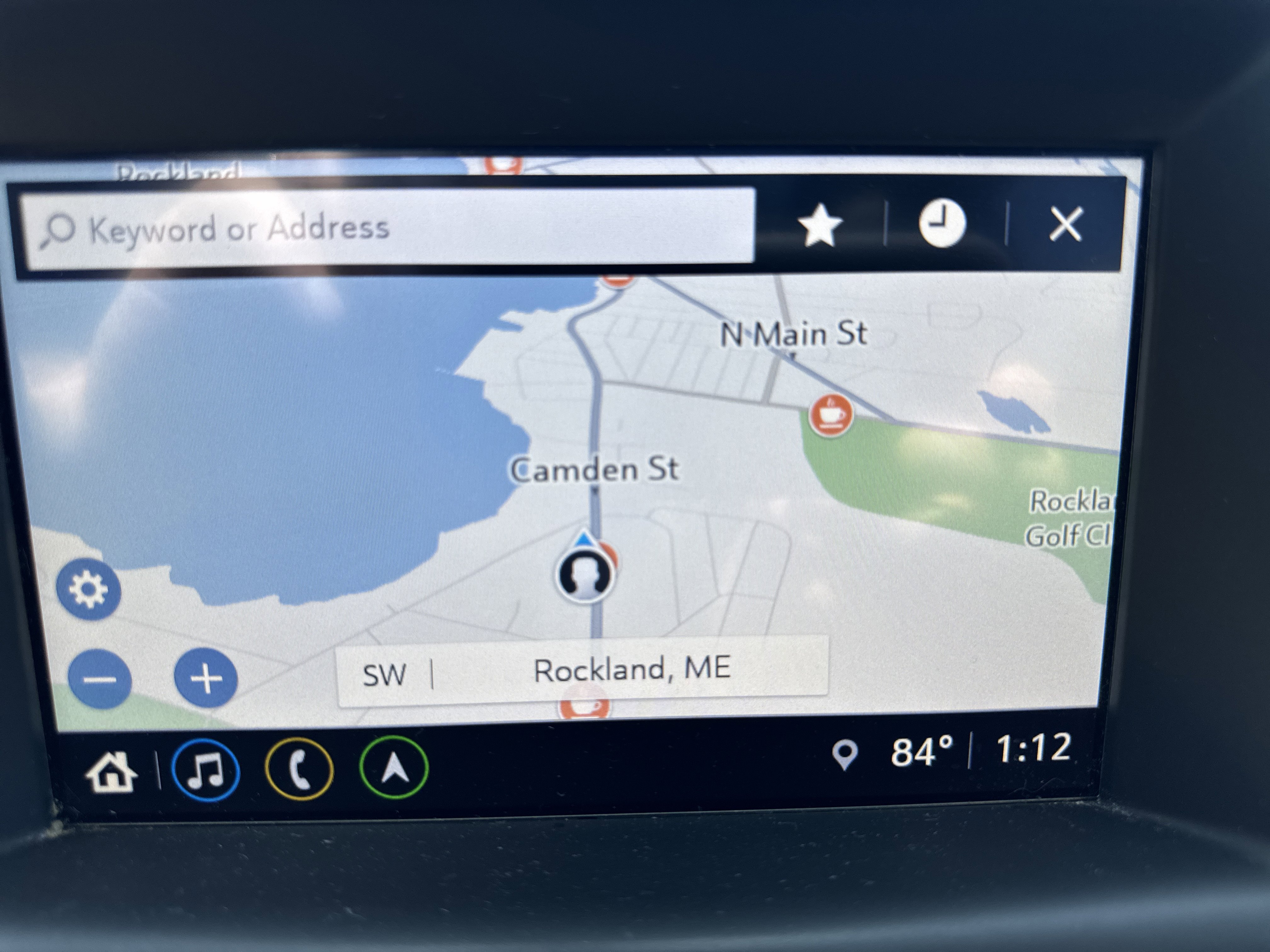 Used 2018 Summit White GMC SLT Diesel image 23