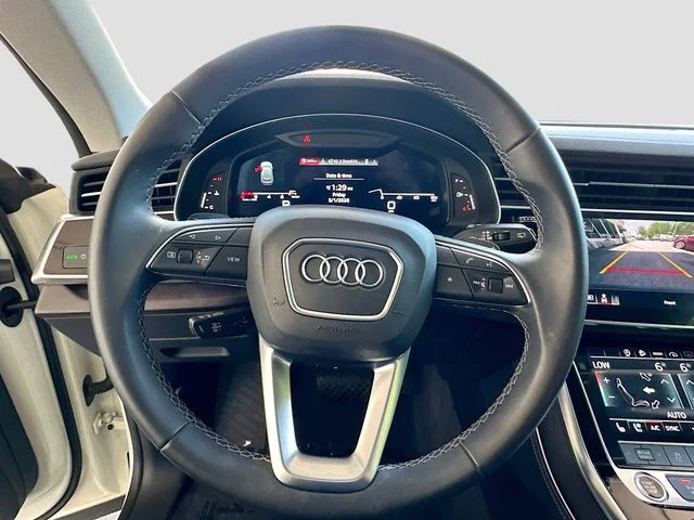 2023 Audi Q8 Premium Plus - Photo 11