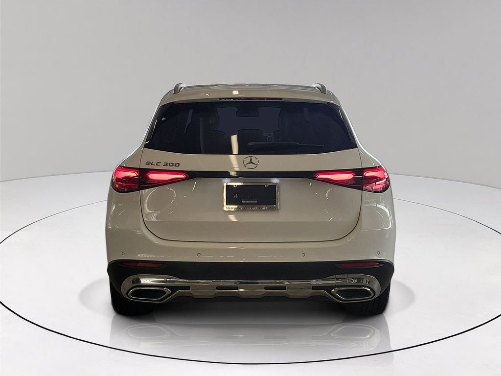 Certified Used 2023 White Mercedes-Benz GLC 300 image 5