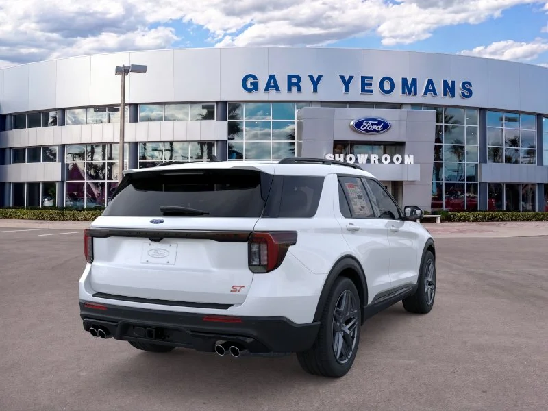 New 2026 Star White Metallic Tri-Coat Ford ST image 8