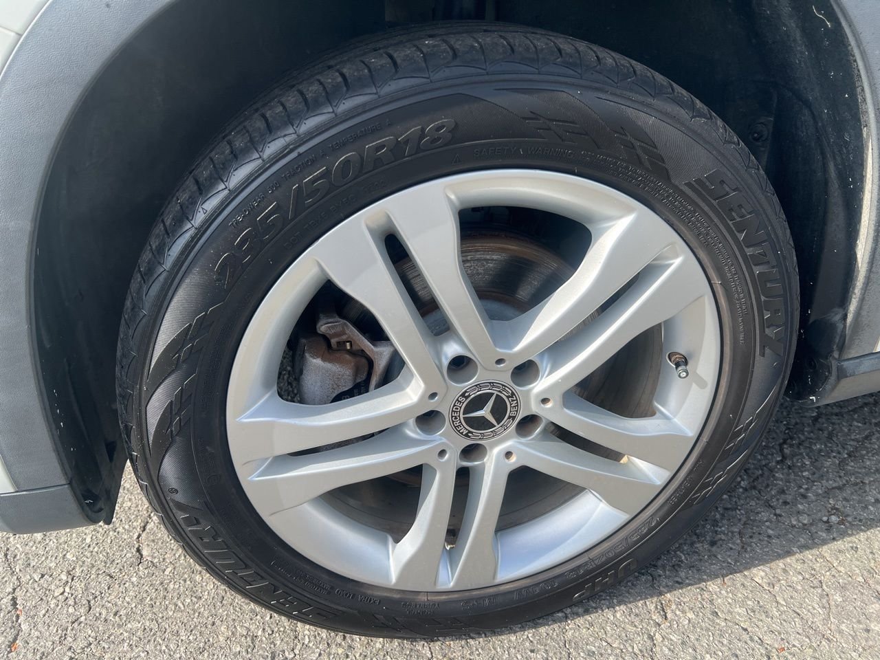 Used 2018  Mercedes-Benz GLA 250 image 11