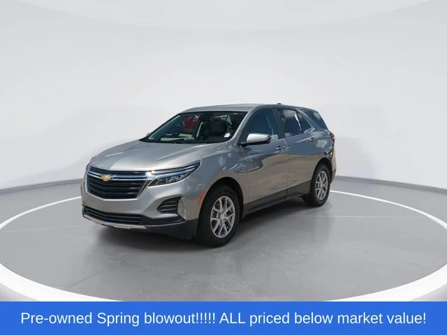 Used 2024 Gray Chevrolet LT image 4