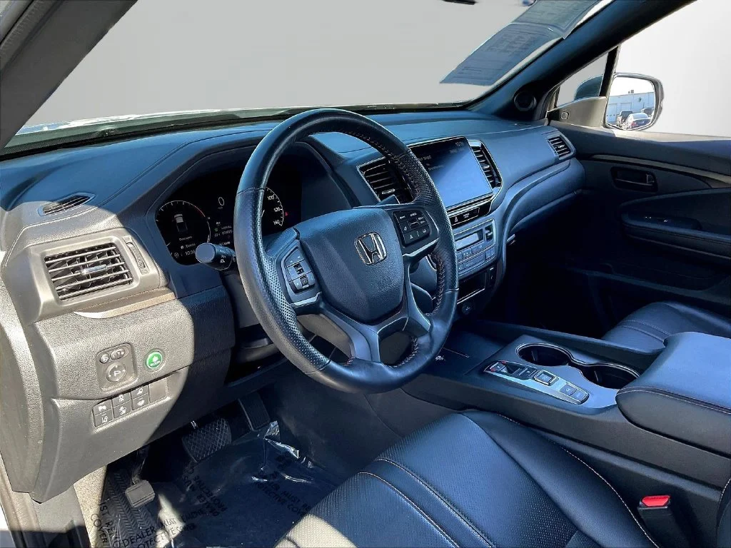 Used 2024  Honda TrailSport image 18