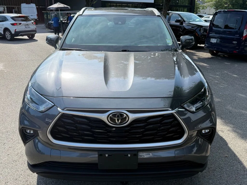 Used 2023 Gray Toyota XLE image 2