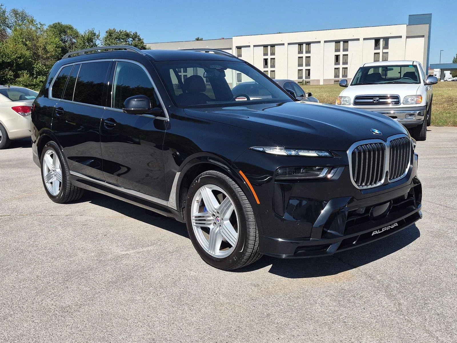 Used 2024 Black Sapphire Metallic BMW ALPINA XB7 image 7