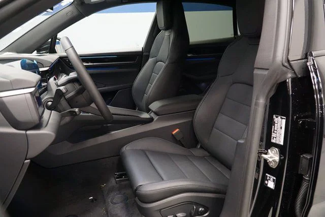 2026 Porsche Macan S - Photo 5