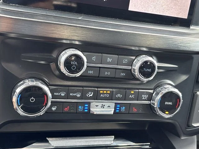 Used 2024 White Ford Lariat image 43