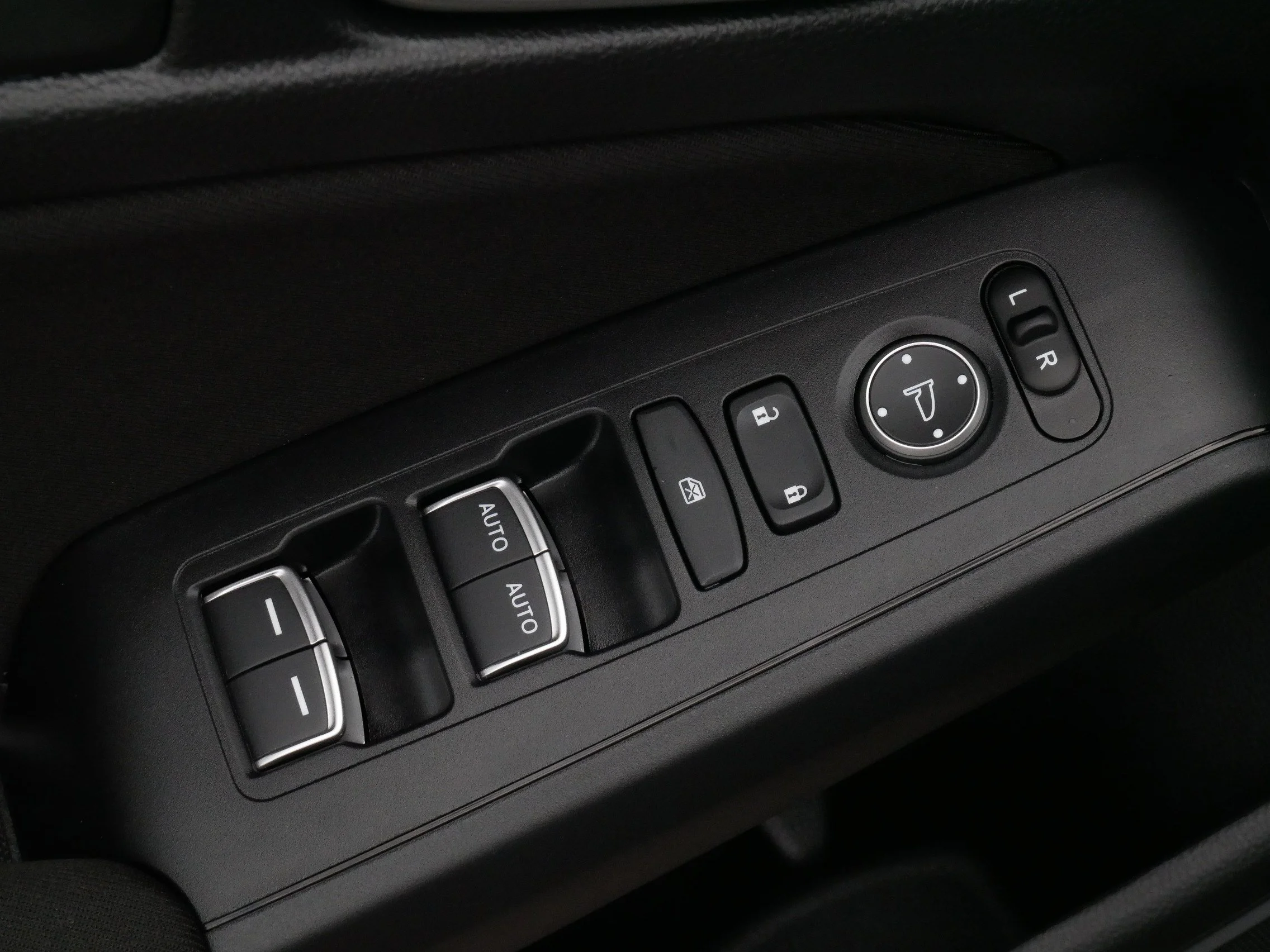 2024 Honda Civic Hatchback LX - Photo 19